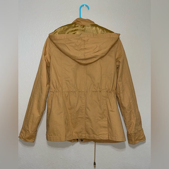 Outer Edge Women’s Waist Drawstring Jacket - Picture 2 of 2